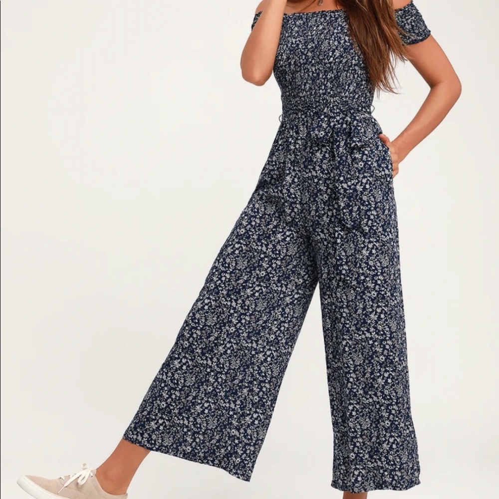 lulu’s navy blue floral jumpsuit